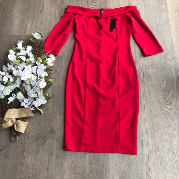 Dresses & Skirts - *SOLD* Red dress women’s